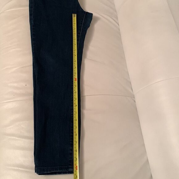 Jaclyn Smith Jeggings Dark Wash Size 6 - Picture 6 of 11